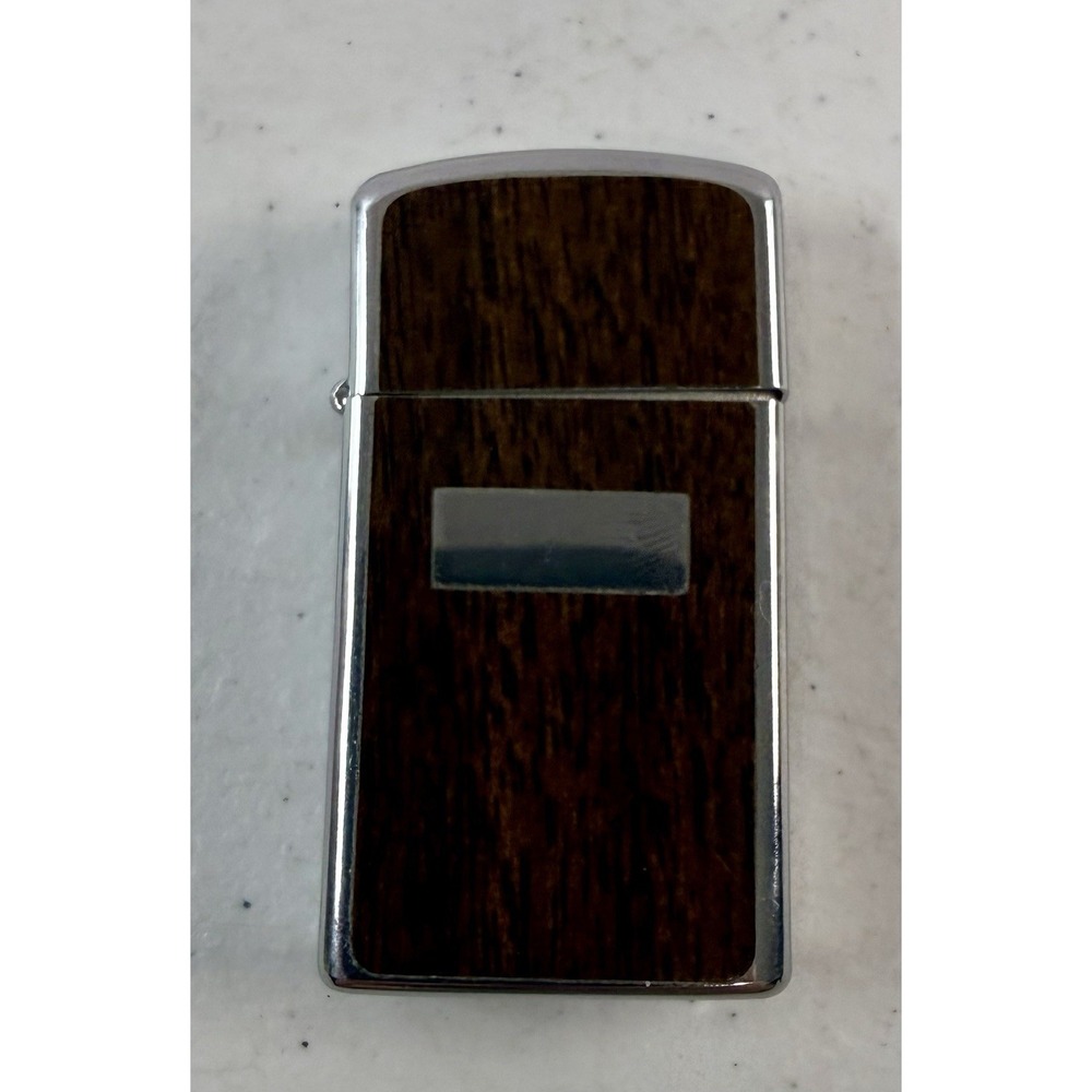 Vintage 1978 Zippo Wood Grain Chrome Lighter Untested Slim